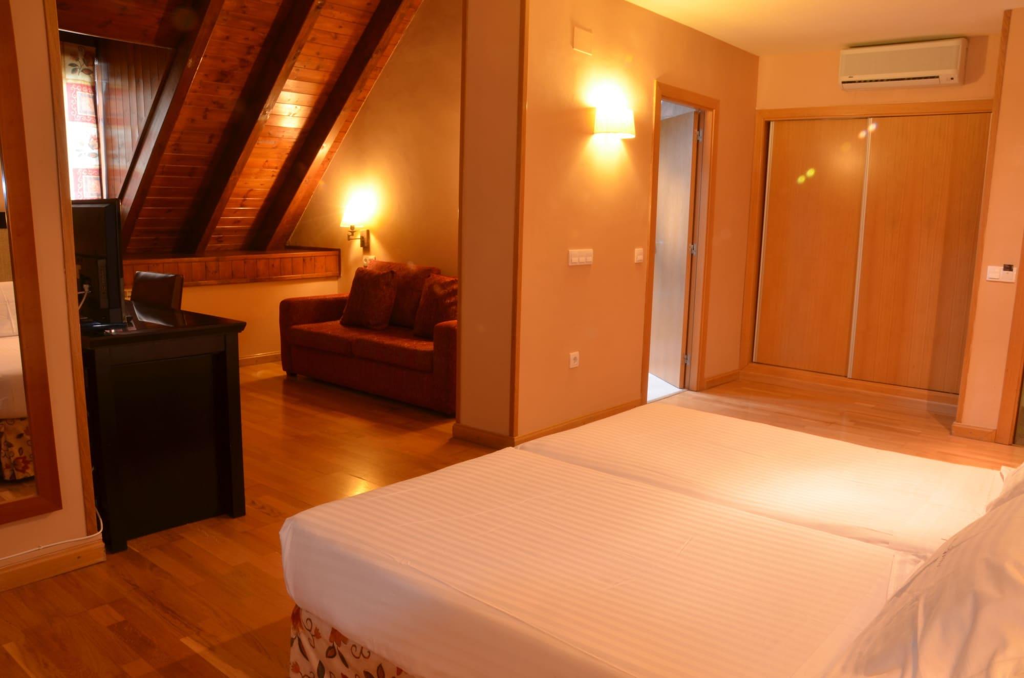 Hotel Spa Acevi Val d’Aran Vielha Bagian luar foto