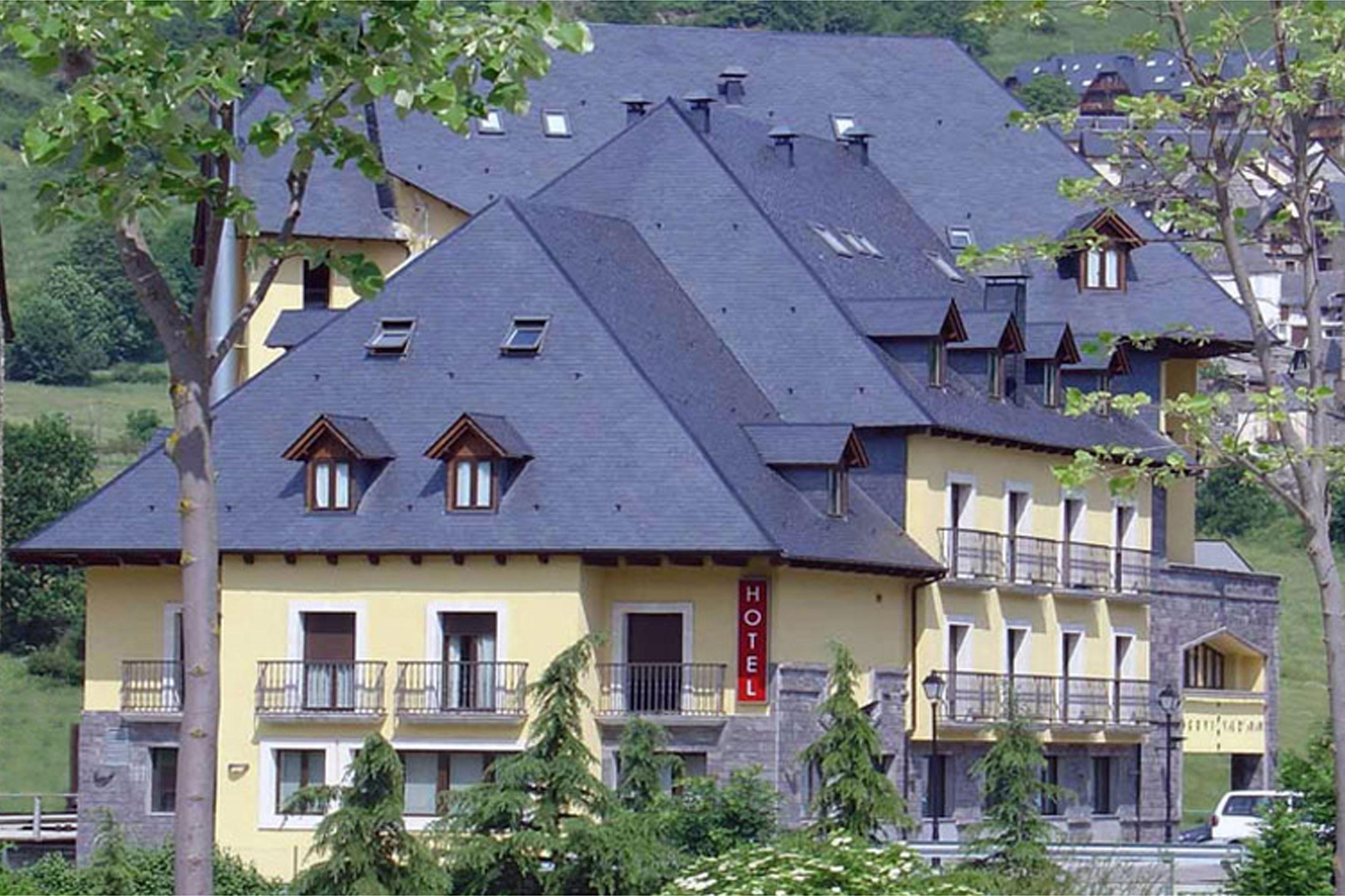 Hotel Spa Acevi Val d’Aran Vielha Bagian luar foto