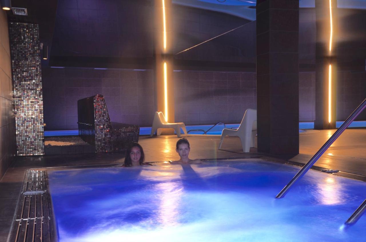 Hotel Spa Acevi Val d’Aran Vielha Bagian luar foto